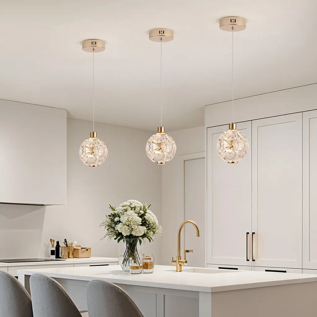 ADRIANA GOLD 1 PENDANT