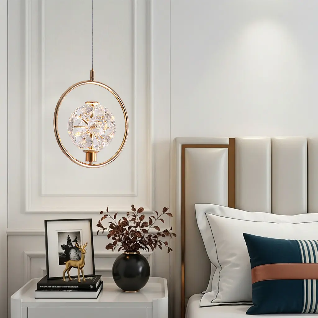 JOLIE 1 GOLD PENDANT